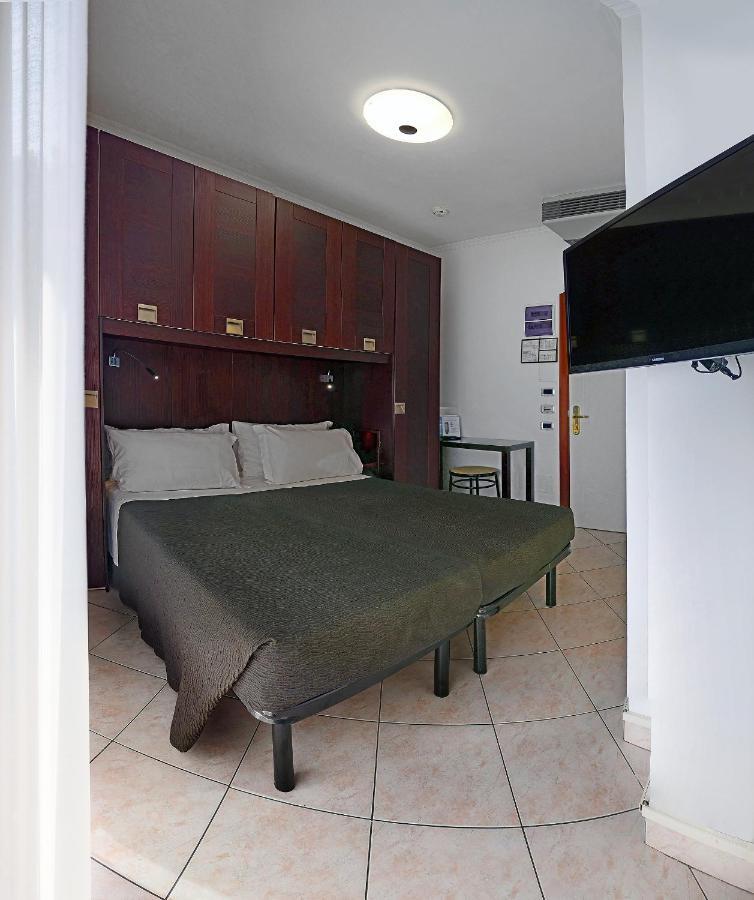 Hotel Venus Gabicce Mare Kültér fotó