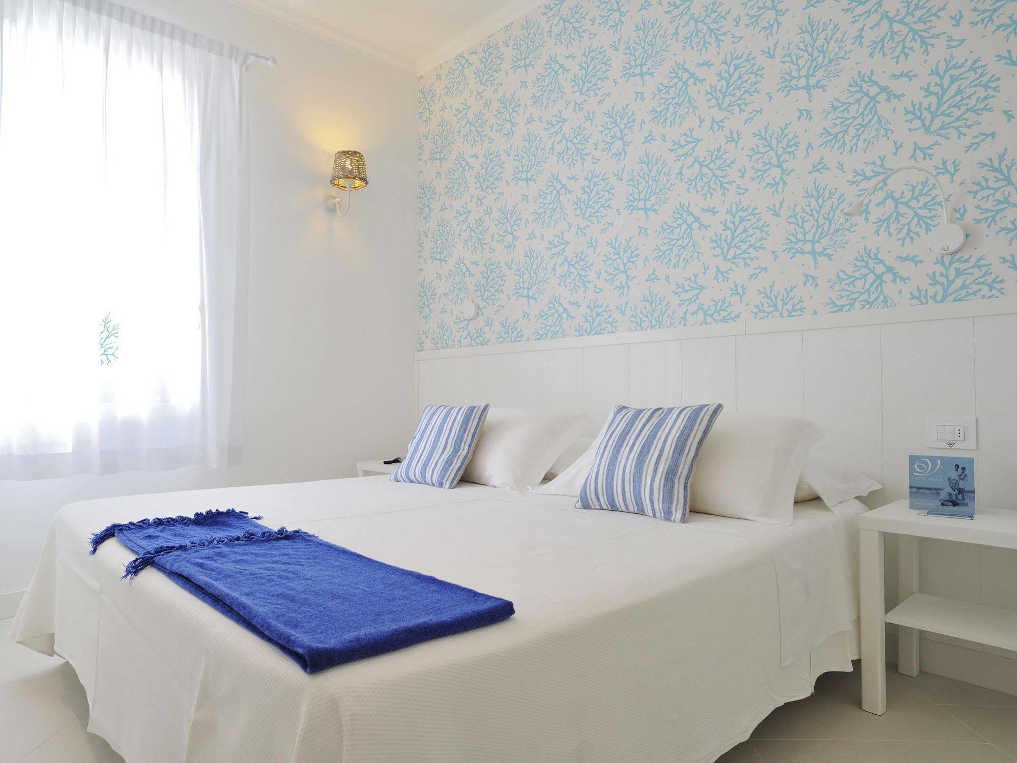 Hotel Venus Gabicce Mare Kültér fotó