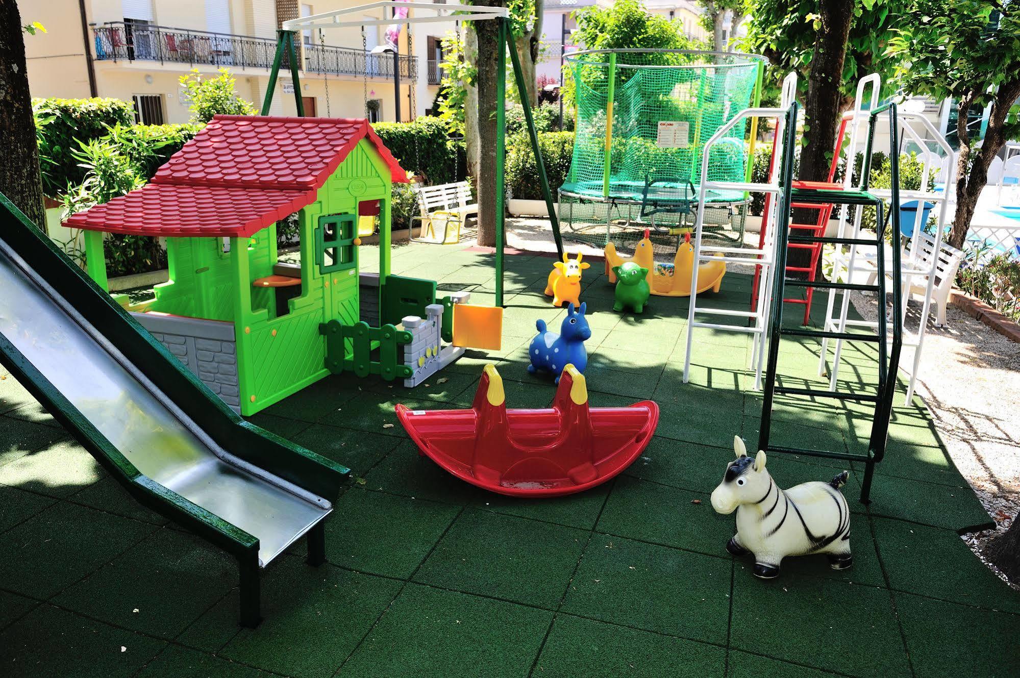 Hotel Venus Gabicce Mare Kültér fotó